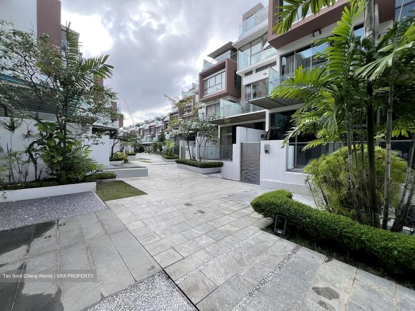 Este Villa (D28), Terrace #610716401